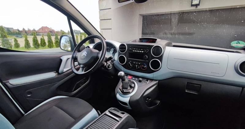 Citroen Berlingo cena 29999 przebieg: 135340, rok produkcji 2014 z Wojnicz małe 121